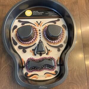 Wilton Sugar Skull Cake Pan New
